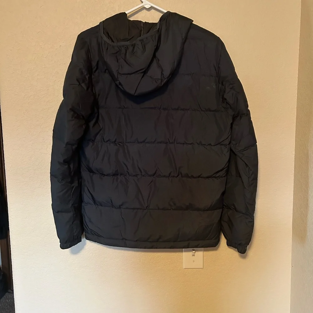 Eddie Bauer Men's Wide Channel Hooded Down Black Puffer Jacket